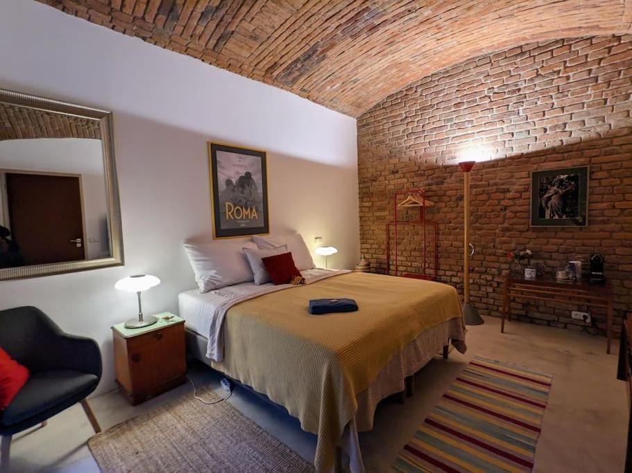 Romantic And Atypical Apartments In Prague'S Montmartre Zewnętrze zdjęcie