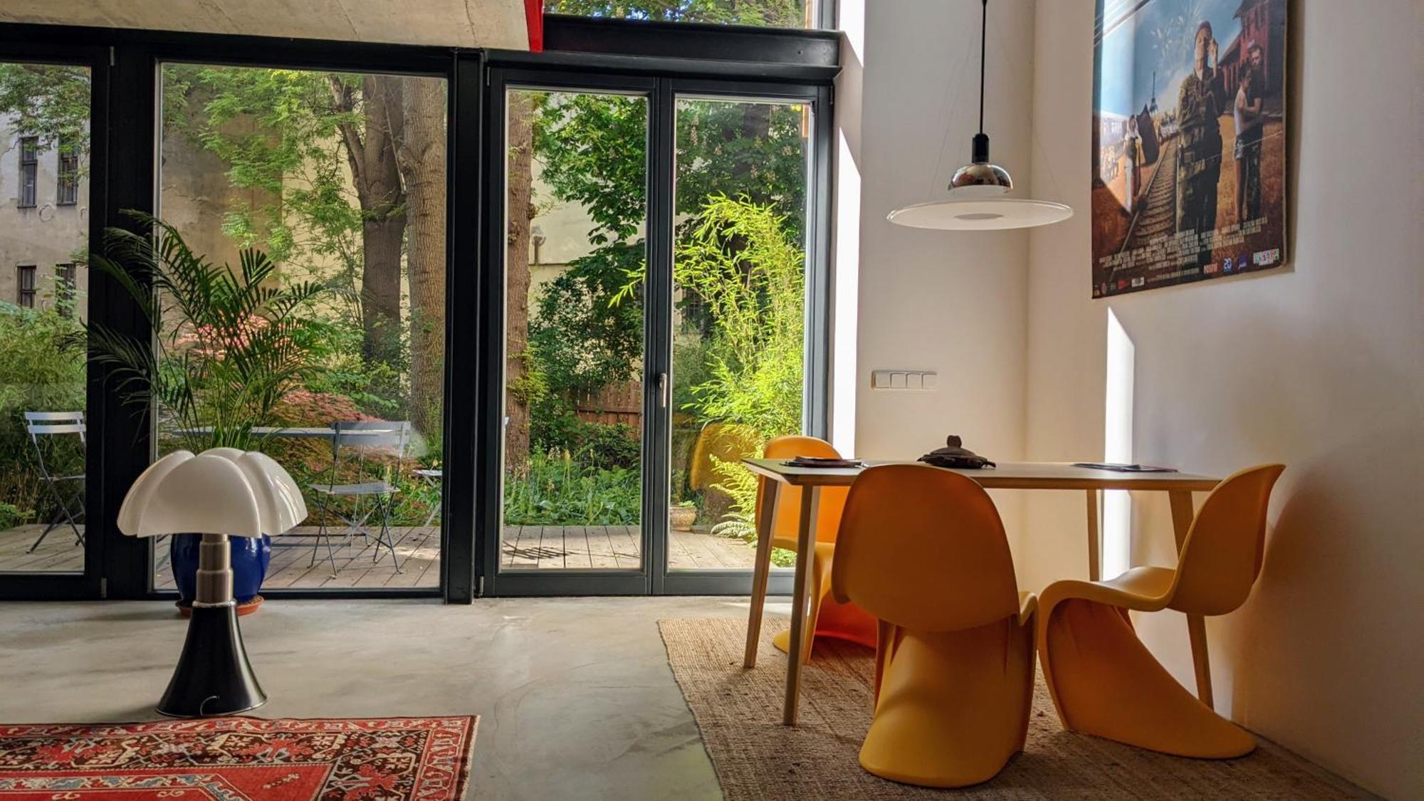 Romantic And Atypical Apartments In Prague'S Montmartre Zewnętrze zdjęcie