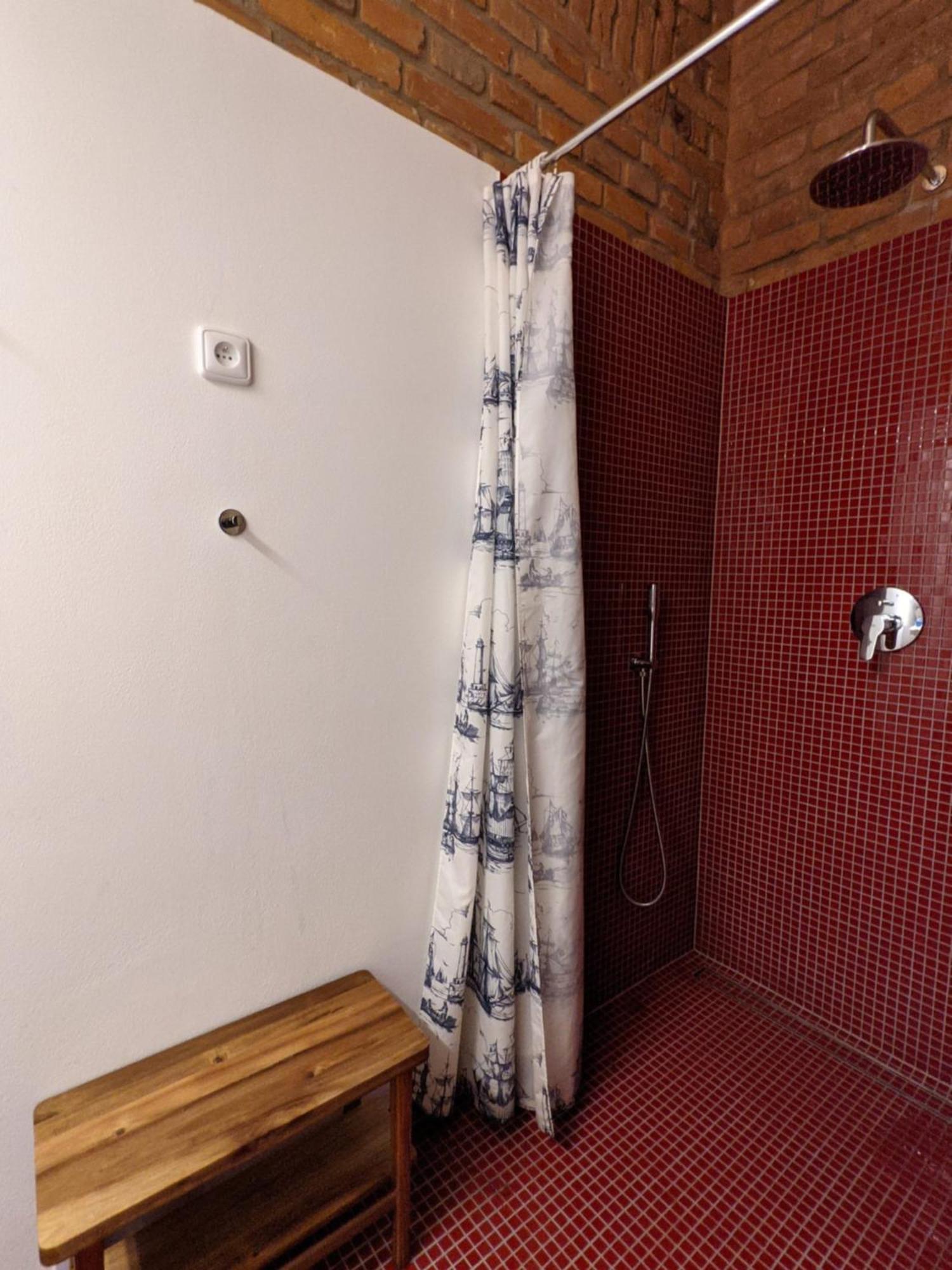 Romantic And Atypical Apartments In Prague'S Montmartre Zewnętrze zdjęcie